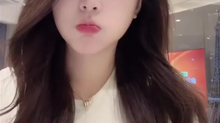 袁博 01 缩略图