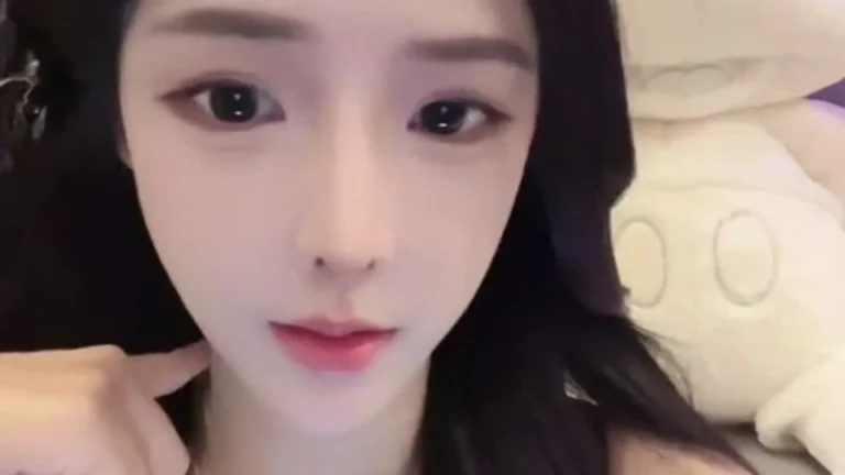慢万拍小姐in 2025-05-30 12-17-22 缩略图