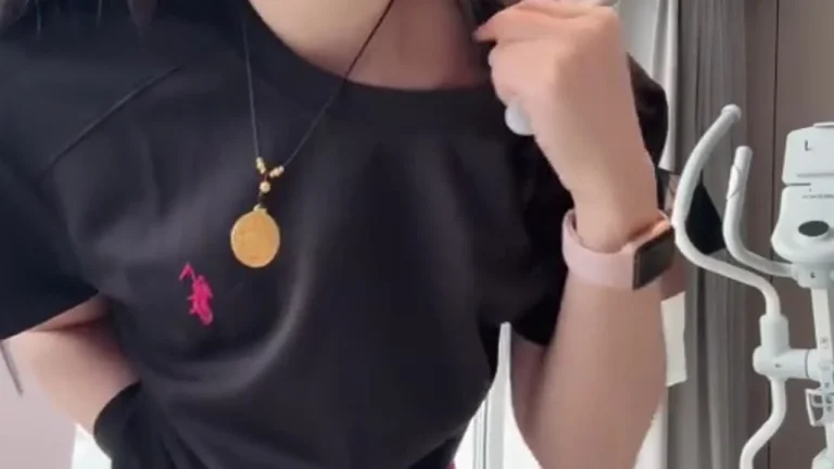 空姐秋雅 2025-05-06 07-51-30 缩略图
