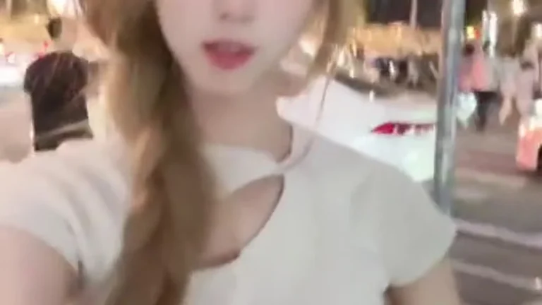 巧克力妈妈 2025-06-21 20-24-32 缩略图