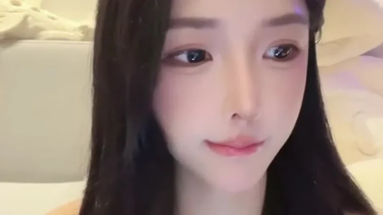 慢万拍小姐in 2025-05-29 12-04-17 缩略图