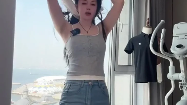 空姐秋雅 2025-05-24 08-11-08 缩略图