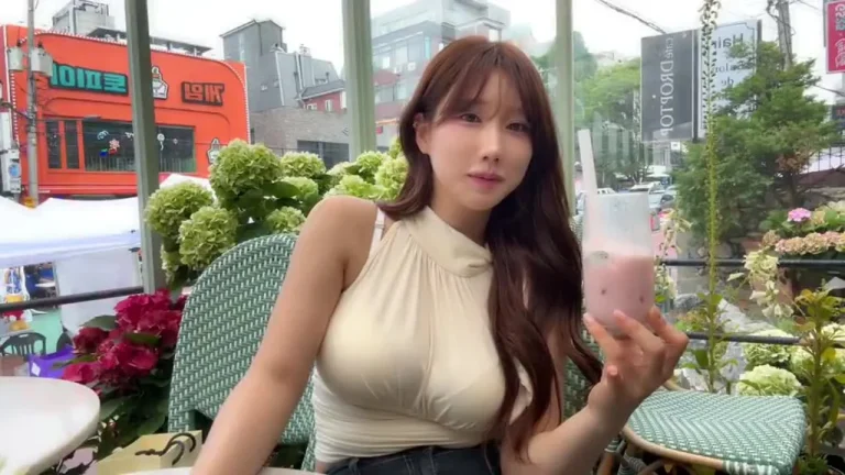 雷颖eunyoung1238 2025-06-07 12-43-46 000 缩略图