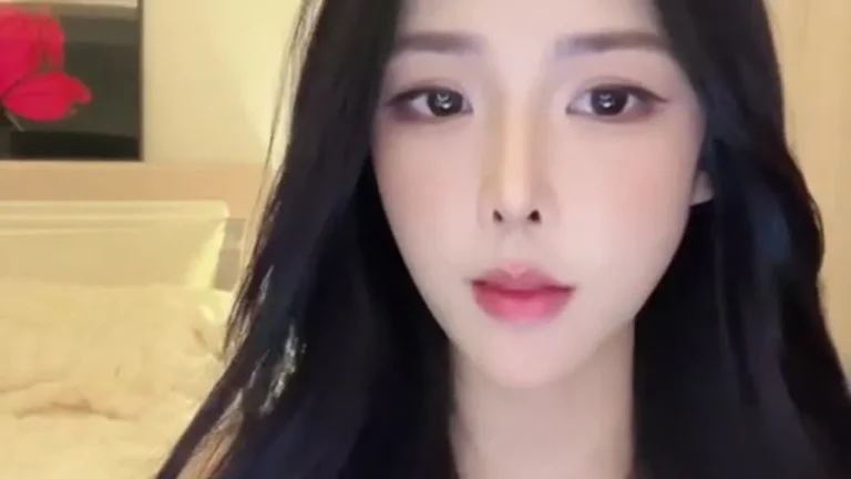 慢万拍小姐in 2025-05-11 21-08-52 缩略图