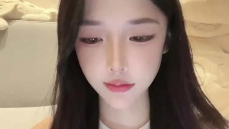 慢万拍小姐in 2025-05-28 15-40-47 缩略图