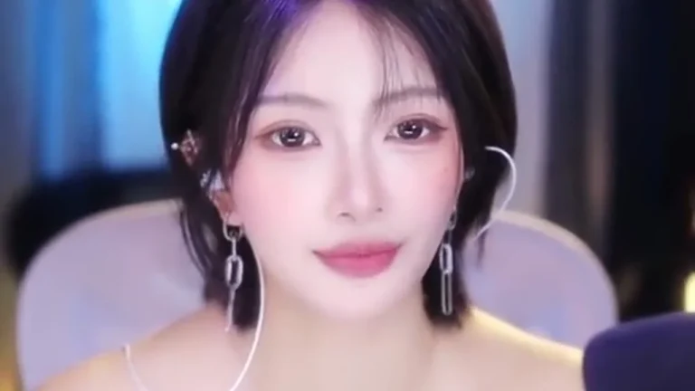 咬一口小蛋糕 2025-06-29 17-36-33 缩略图
