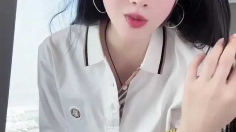 空姐秋雅 2025-07-09 08-48-24 缩略图