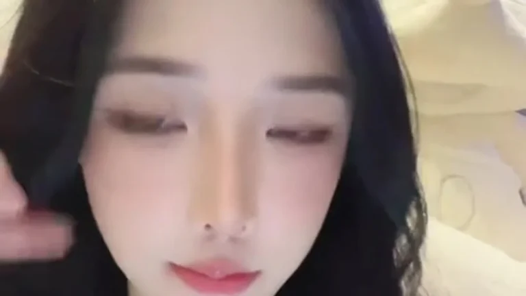 慢万拍小姐in 2025-05-27 21-52-27 缩略图