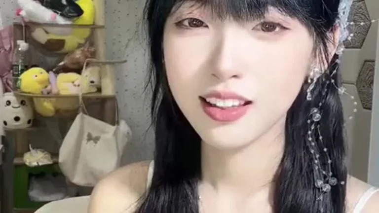 阿艺呀嘿 2025-07-18 22-01-56 缩略图