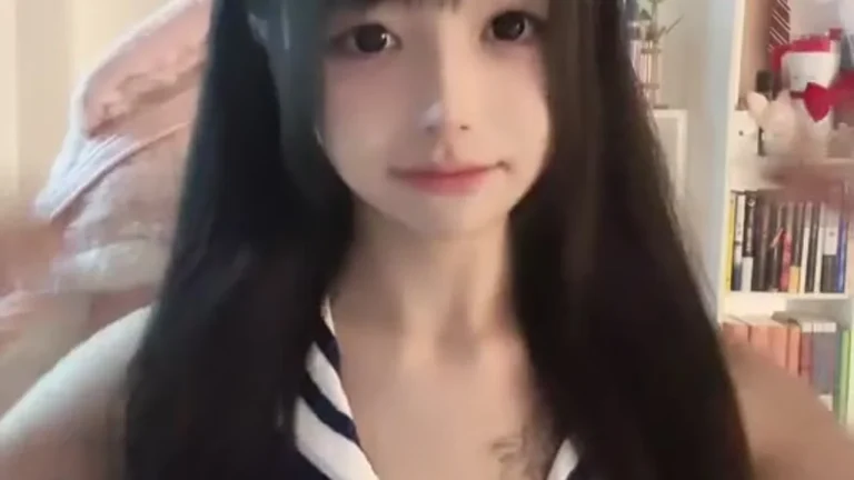 抱抱苗 2025-06-16 22-46-38 缩略图
