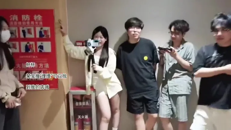 可爱的埋埋 2025-06-18 21-13-49 缩略图