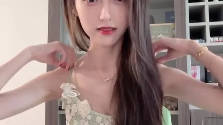 谢欣 2025-06-14 13-58-05 缩略图
