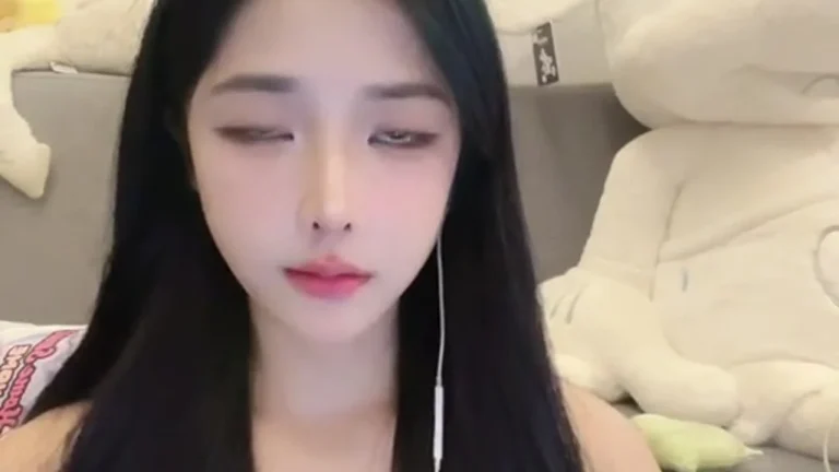 慢万拍小姐in 2025-06-18 15-12-00 缩略图