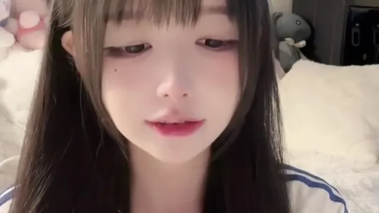 抱抱苗 2025 04 27 19 46 41 缩略图