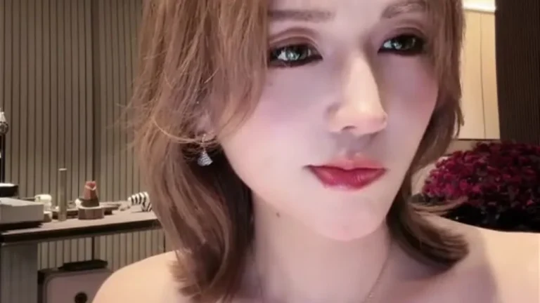加百合一 2025-05-04 22-15-02 缩略图