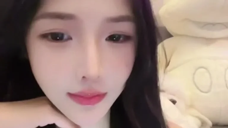 慢万拍小姐in 2025-06-07 15-03-07 缩略图
