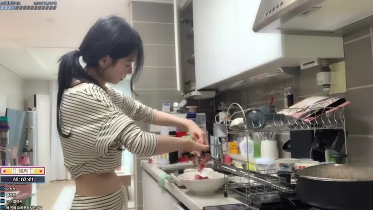 何敏华ramzzang 2025-07-14 14-40-57 000 缩略图