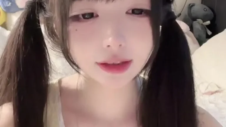 抱抱苗 2025-04-30 21-41-47 缩略图