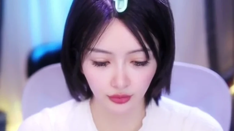 咬一口小蛋糕 2025-06-05 15-55-03 缩略图