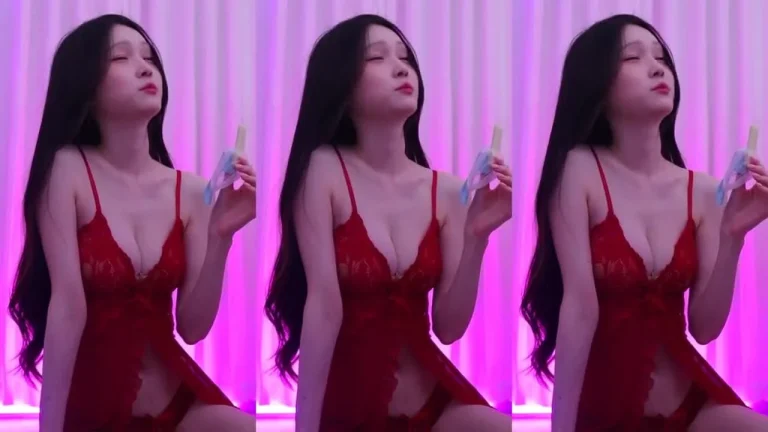 美优daphnerin 2025-07-07 18-52-33 005 缩略图