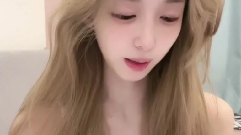 巧克力妈妈 2025-06-15 23-18-05 缩略图
