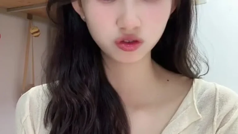 梁迷糊 2025-04-29 21-07-37 缩略图