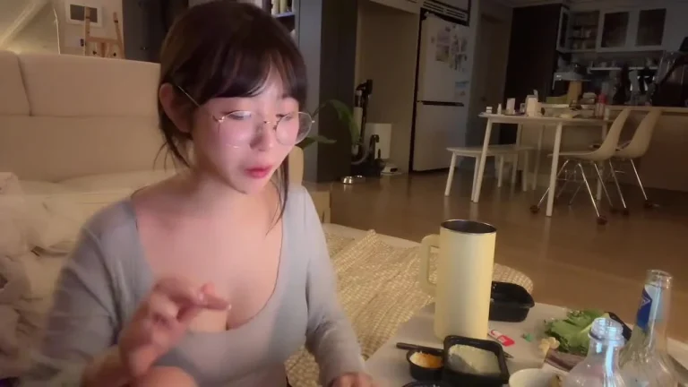 白鸽1004ysus 2025-07-13 19-58-32 000 缩略图