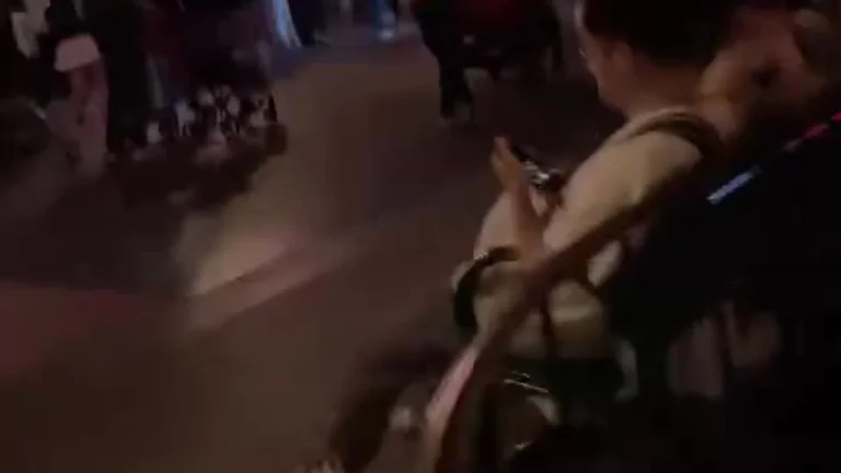咬一口小蛋糕 2025-05-12 20-45-27 缩略图