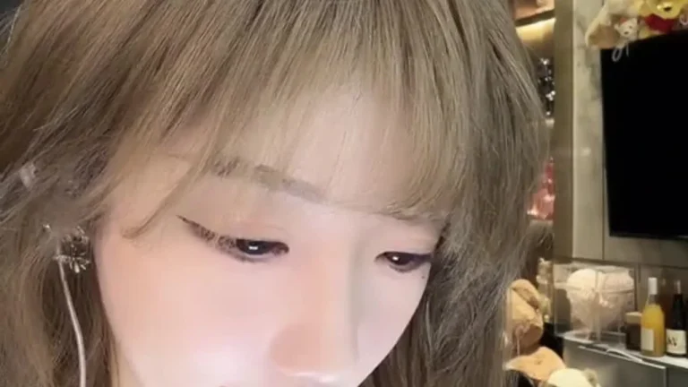 王雨萱 2025-07-01 22-36-18 缩略图