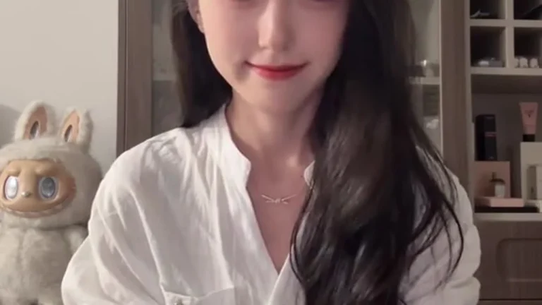 谢欣 2025-07-13 20-09-58 缩略图