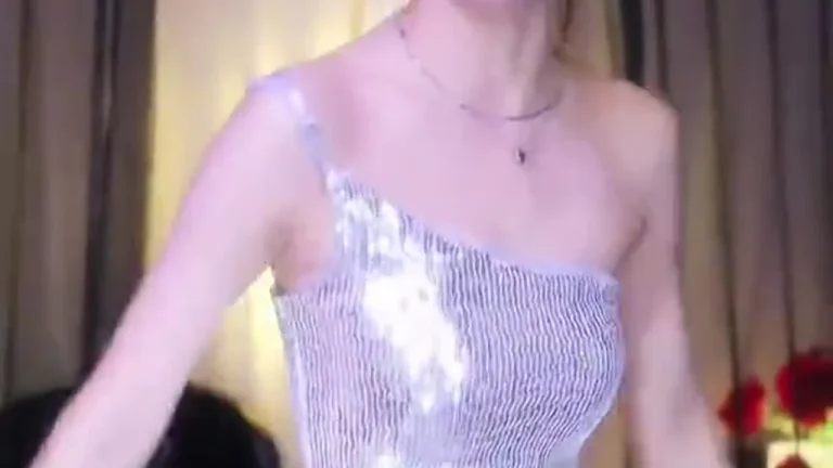 咬一口小蛋糕 2025-07-12 21-05-20 缩略图