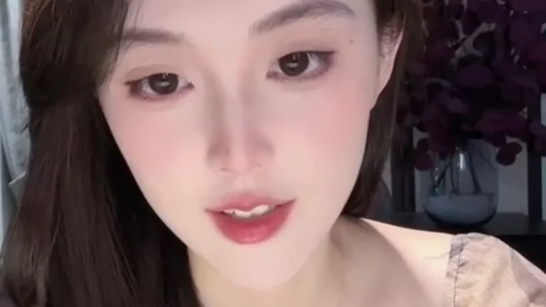 玻璃盖子 2025-06-06 21-53-49 缩略图