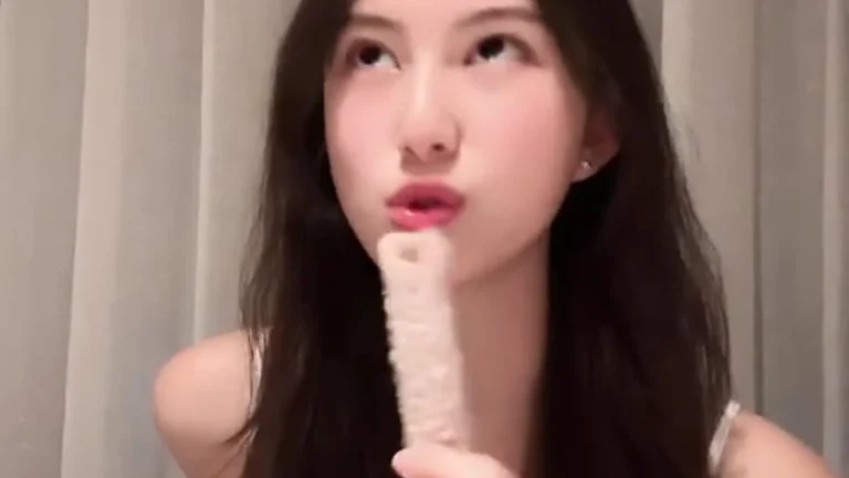 梁迷糊 2025-05-09 22-39-19 缩略图