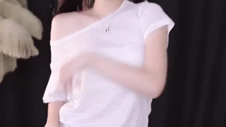 小饼干 2025-05-26 20-37-19 缩略图
