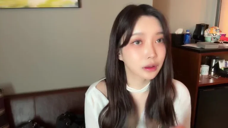 金花e000e77 2025-05-27 11-26-52 000 缩略图
