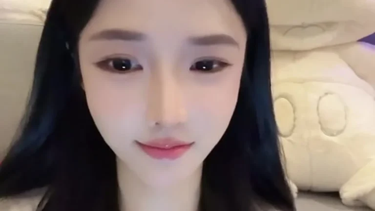 慢万拍小姐in 2025-05-30 16-06-49 缩略图