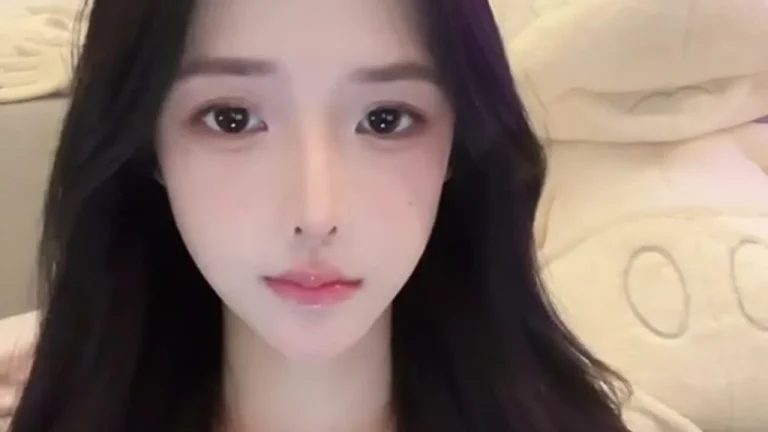 慢万拍小姐in 2025-06-07 12-45-56 缩略图