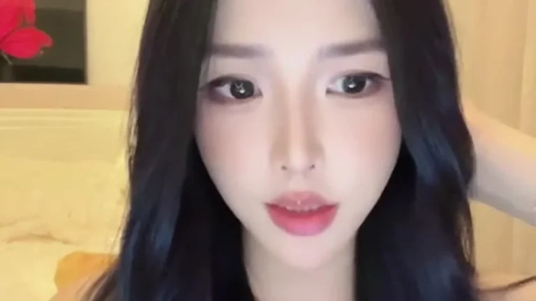 慢万拍小姐in 2025-05-11 22-44-40 缩略图