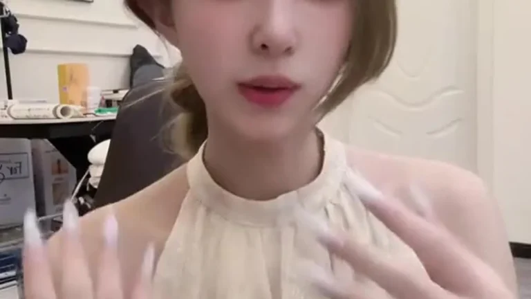 巧克力妈妈 2025-06-09 14-58-04 缩略图