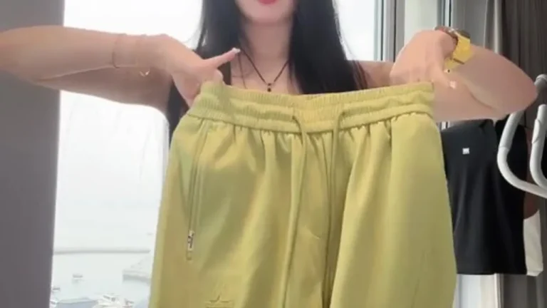 空姐秋雅 2025-05-23 08-37-37 缩略图