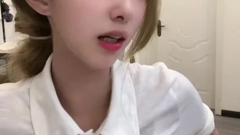 巧克力妈妈 2025-06-05 21-25-26 缩略图