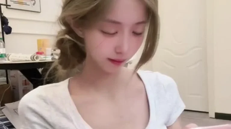 巧克力妈妈 2025-06-04 23-25-04 缩略图