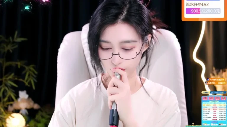 晓月月 2025-05-03 22-21-19 缩略图