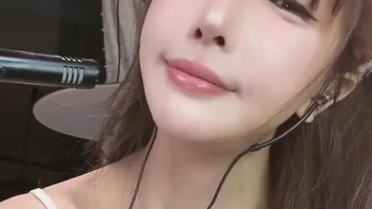 大艺术嘉carrie 2025-06-13 23-08-35 缩略图