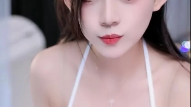 安安酱 2025-05-21 22-45-18 缩略图