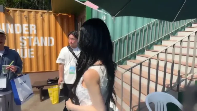 世妍m0m099 2025-05-25 13-56-09 000 缩略图