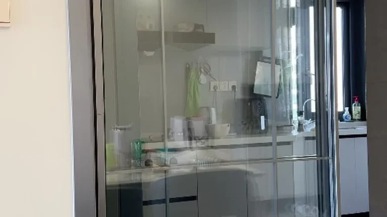 小仙贝 心事全在华子里 缩略图