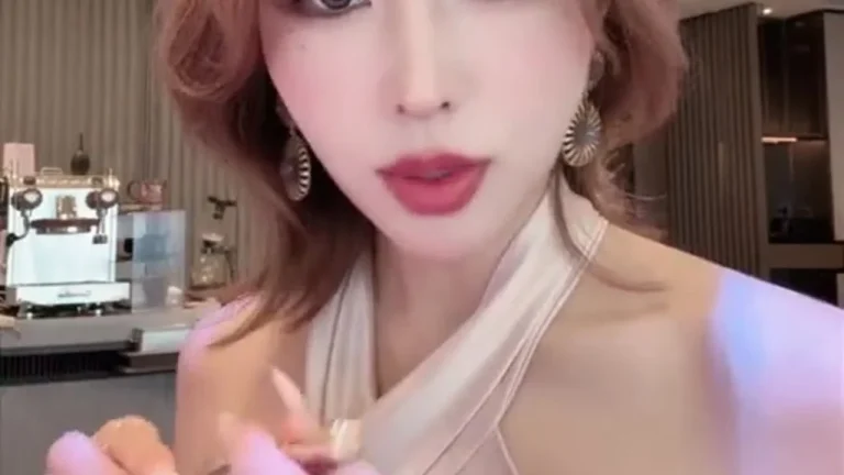 加百合一 2025-06-10 15-54-38 缩略图