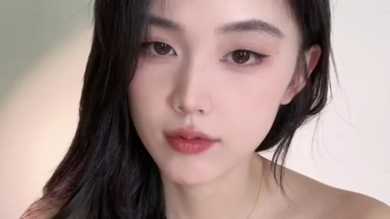 玻璃盖子 2025-05-06 22-45-00 缩略图