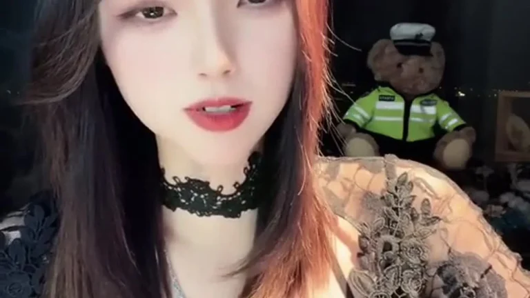 冰冰 2025 04 27 21 20 15 缩略图